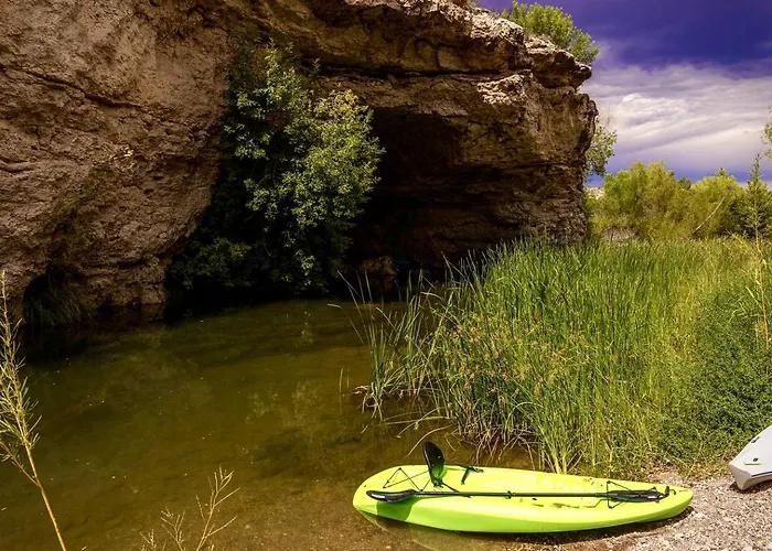 Amazing Unique Barrel Pod With Incredible Views For An Unforgettable Romantic Getaway Near Montezuma, Arizona